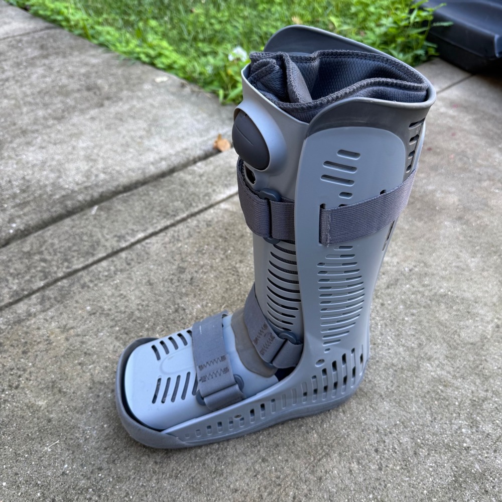 Ossur Rebound Air Walker Boot Unisex Medium Grey Orthopedic Fracture Support